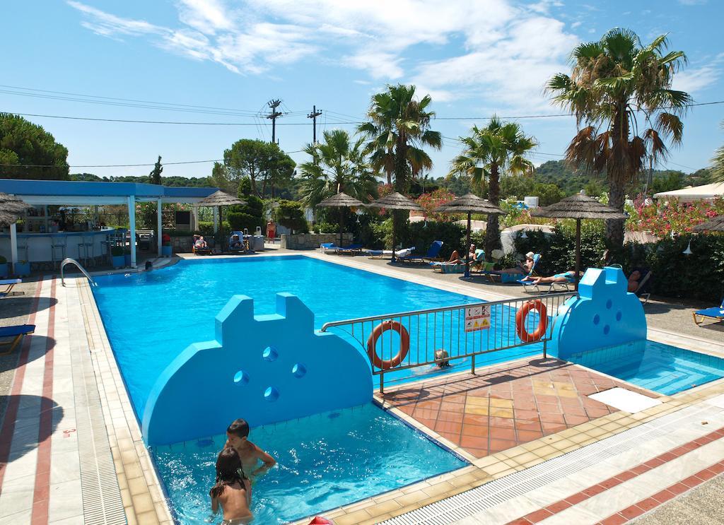 Musses Hotel Koukounaries Exterior foto